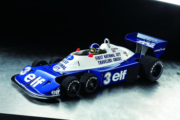 Tamiya 1:10 RC Tyrrell P34 SixWheeler F103